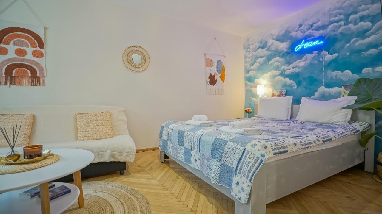 Old Town City Center Apartments Braşov Exteriör bild