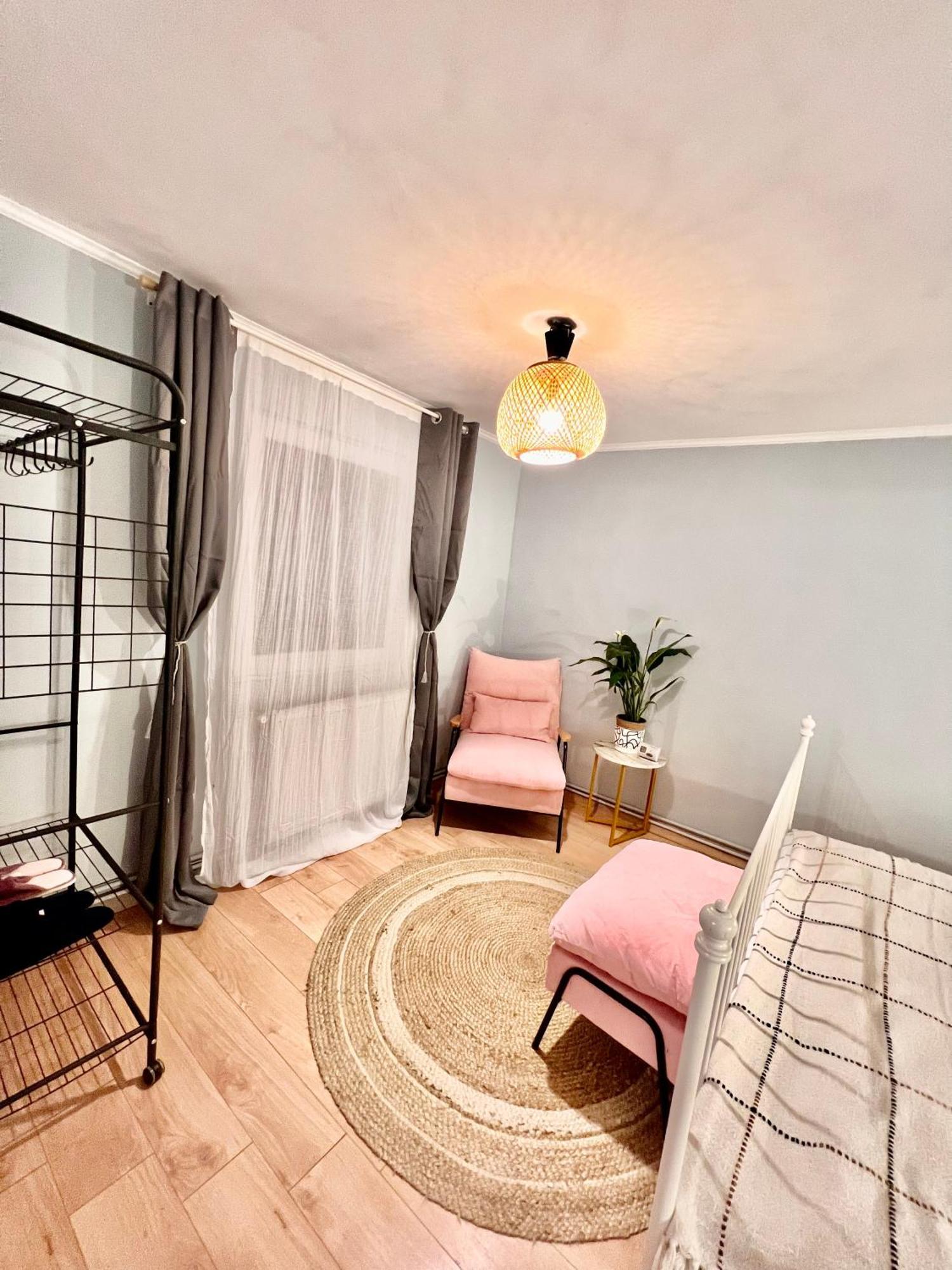 Old Town City Center Apartments Braşov Exteriör bild